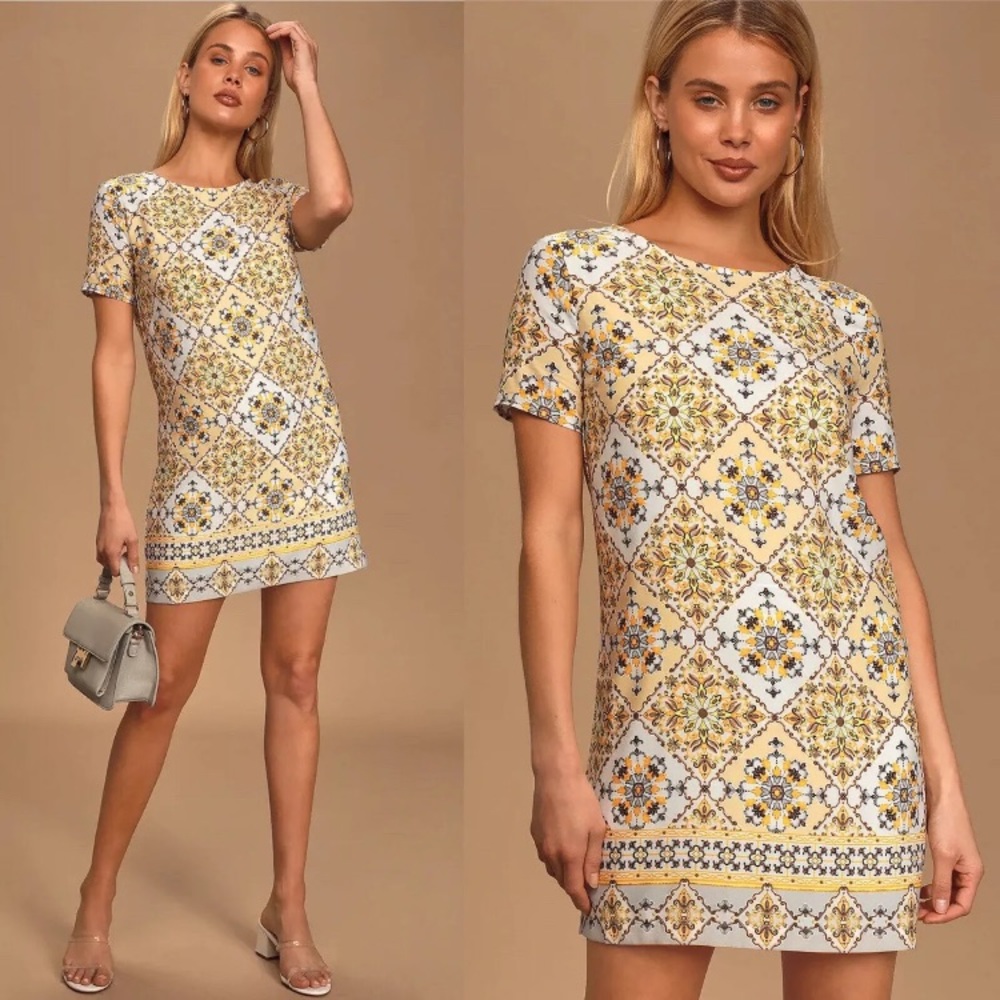 Lulus Dandy Lion Yellow Tiled Print Short Sleeve Shift Mini Dress